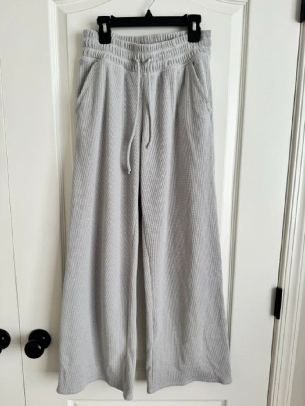 Gilly Hicks Jogging Pants